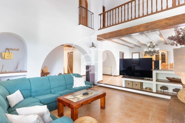 4 sovrum Villa till salu i Bétera med pool - 720 000 € (Ref: 9192574)