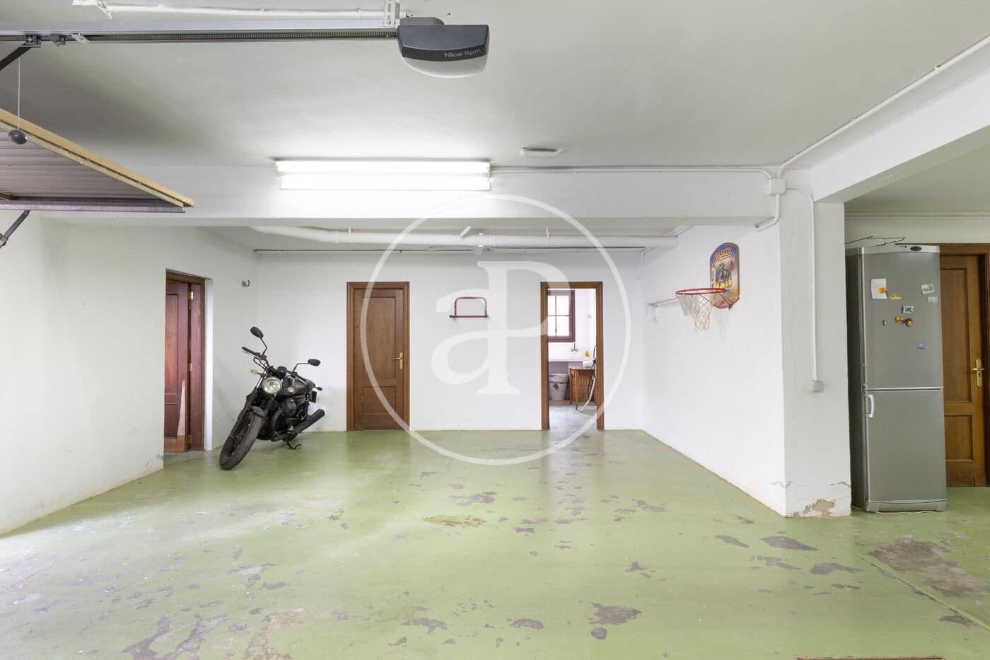 4 soveværelse Villa til salg i Betera med swimmingpool - € 720.000 (Ref: 9192574)