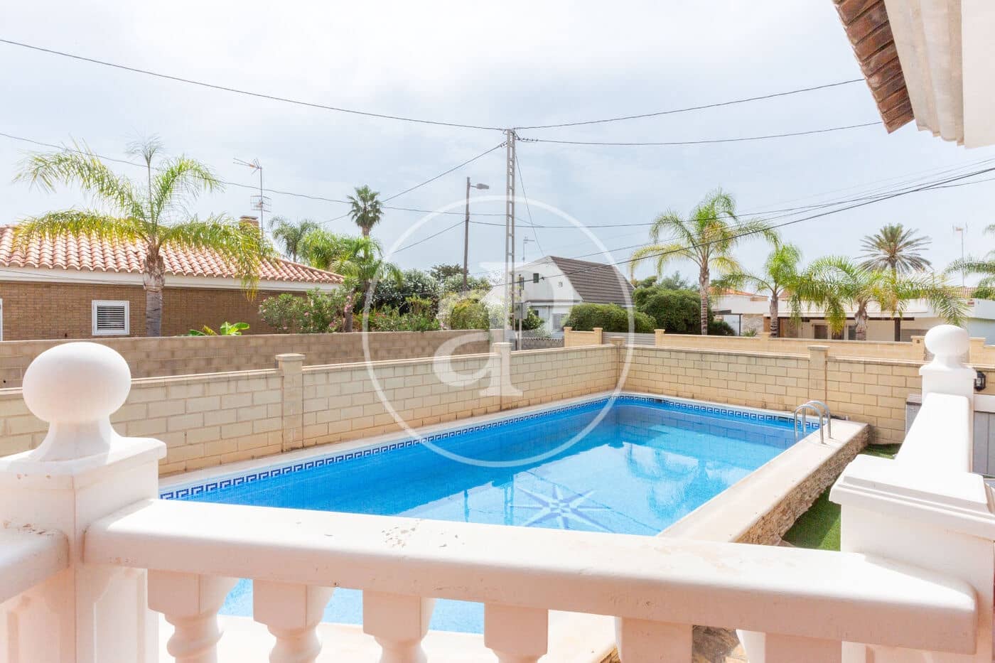 4 slaapkamer Villa te koop in Almarda met zwembad - € 618.000 (Ref: 9192578)