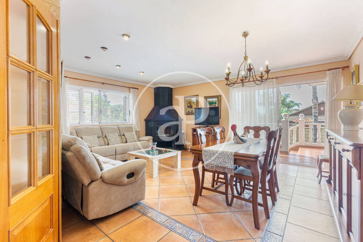 4 slaapkamer Villa te koop in Almarda met zwembad - € 618.000 (Ref: 9192578)