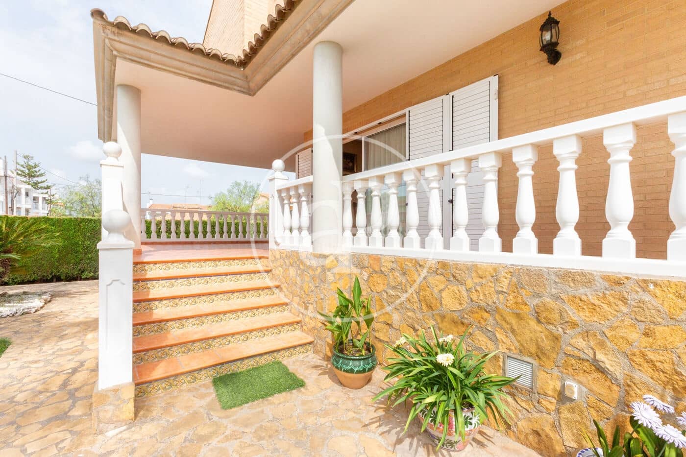 4 slaapkamer Villa te koop in Almarda met zwembad - € 618.000 (Ref: 9192578)