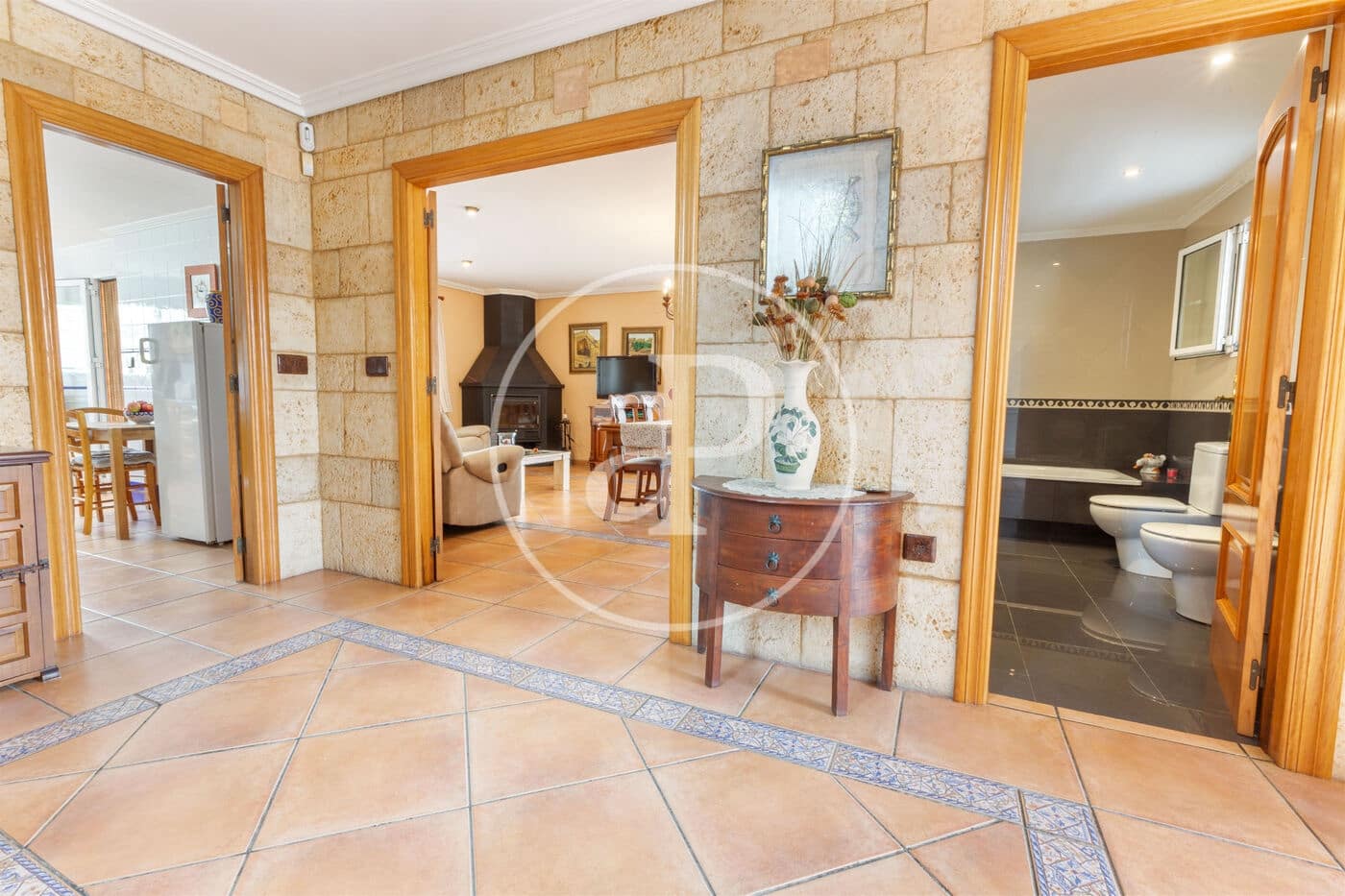 4 slaapkamer Villa te koop in Almarda met zwembad - € 618.000 (Ref: 9192578)