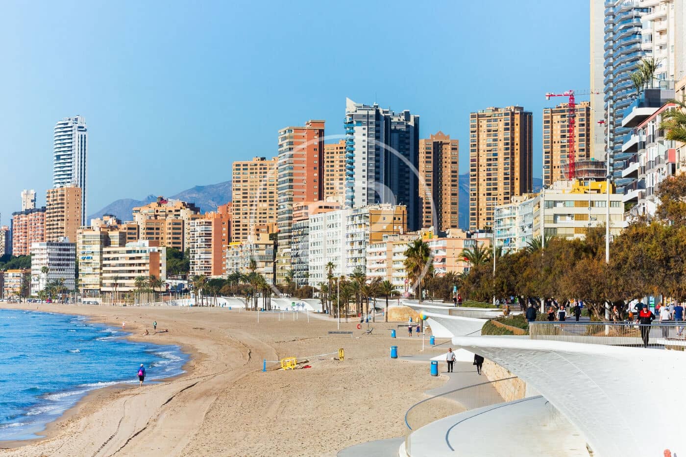 1 soveværelse Lejlighed til salg i Benidorm med swimmingpool - € 185.000 (Ref: 9192579)
