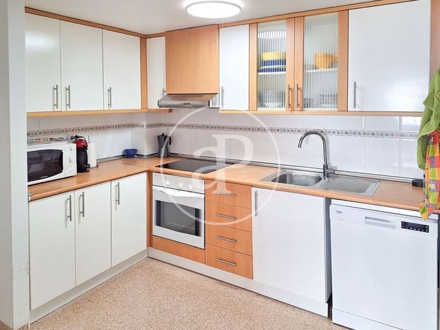 2 makuuhuone Huoneisto myytävänä paikassa Playa de Muchavista, El Campello mukana uima-altaan - 370 000 € (Ref: 9192580)