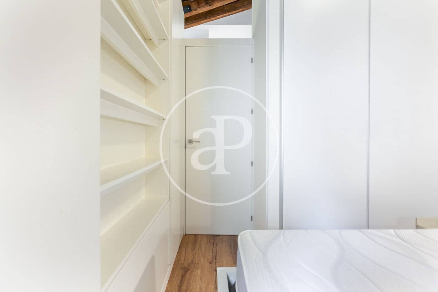 1 bedroom Apartment for rent in Valencia city - € 1,300 (Ref: 9197976)