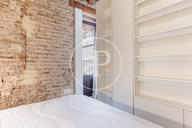 1 soveværelse Lejlighed til leje i El Pilar, Valencia by - € 1.300 (Ref: 9197976)