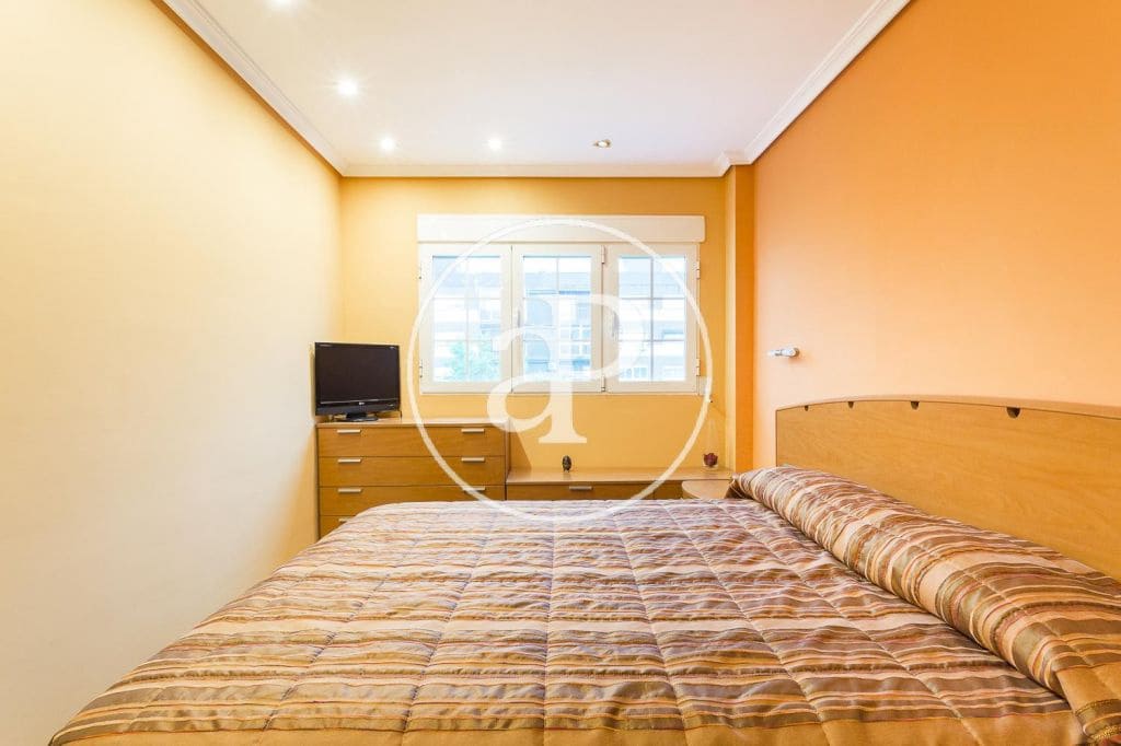 3 sovrum Lägenhet att hyra i Valencia stad - 1 900 € (Ref: 9200750)