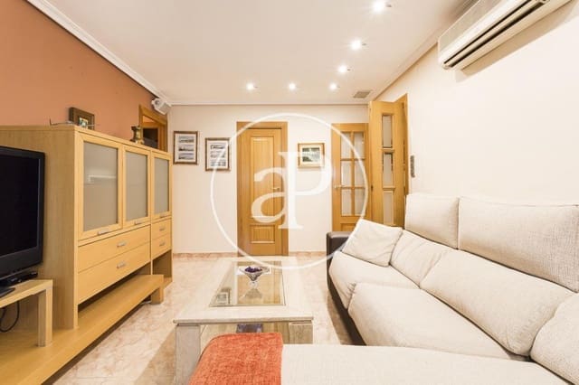 3 sovrum Lägenhet att hyra i Sant Pau, Valencia stad - 1 900 € (Ref: 9200750)