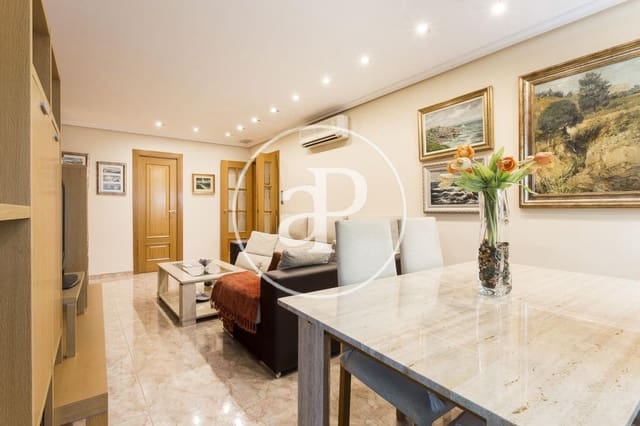 3 sovrum Lägenhet att hyra i Sant Pau, Valencia stad - 1 900 € (Ref: 9200750)