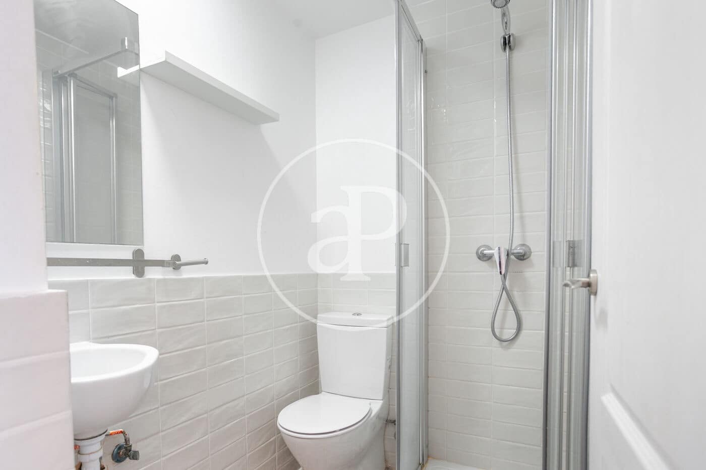 Moradia para arrendar em Valencia cidade - 1 000 € (Ref: 9202657)
