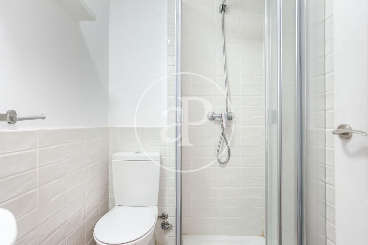 Moradia para arrendar em Valencia cidade - 1 000 € (Ref: 9202657)