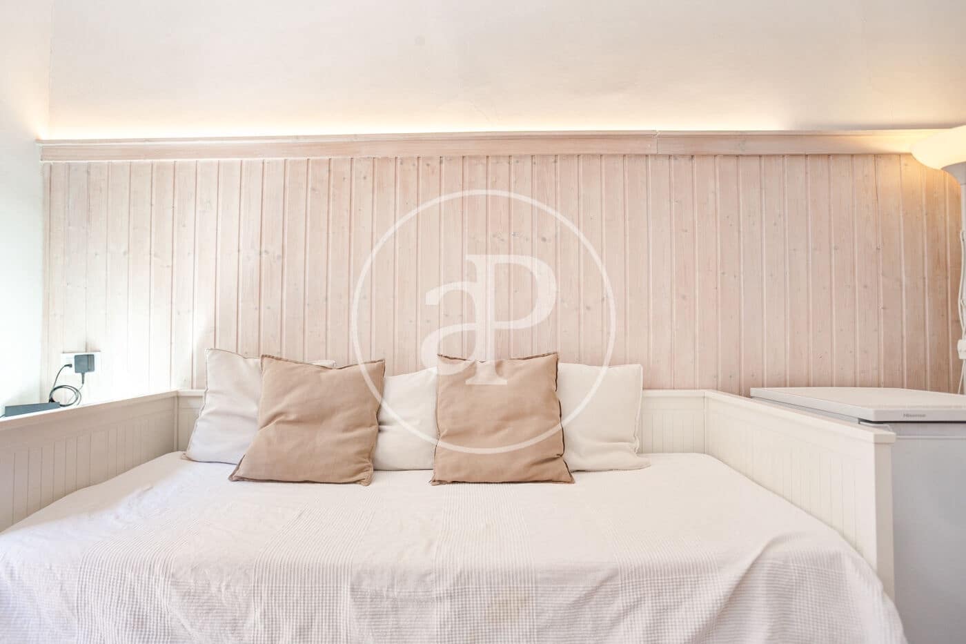 Moradia para arrendar em Valencia cidade - 1 000 € (Ref: 9202657)