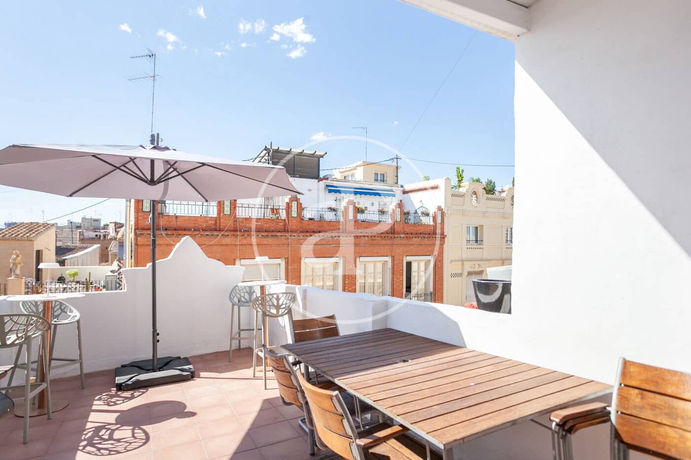 Moradia para arrendar em Valencia cidade - 1 000 € (Ref: 9202657)