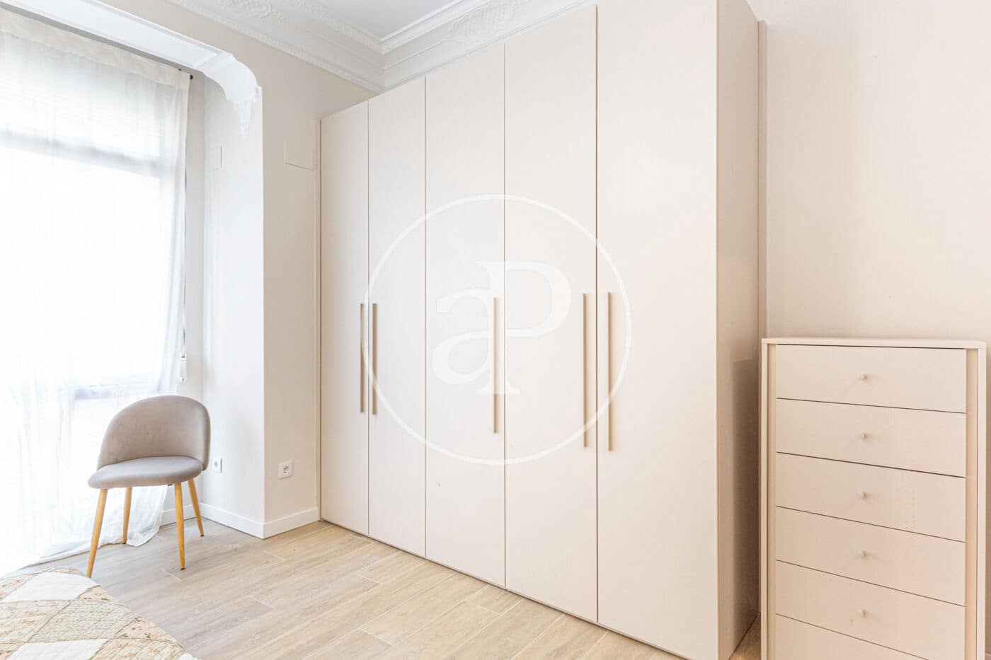 2 sovrum Lägenhet att hyra i Valencia stad - 2 600 € (Ref: 9204850)