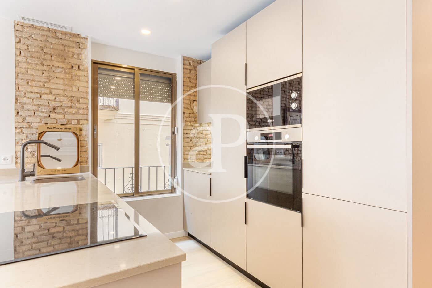 2 sovrum Lägenhet att hyra i Valencia stad - 2 600 € (Ref: 9204850)