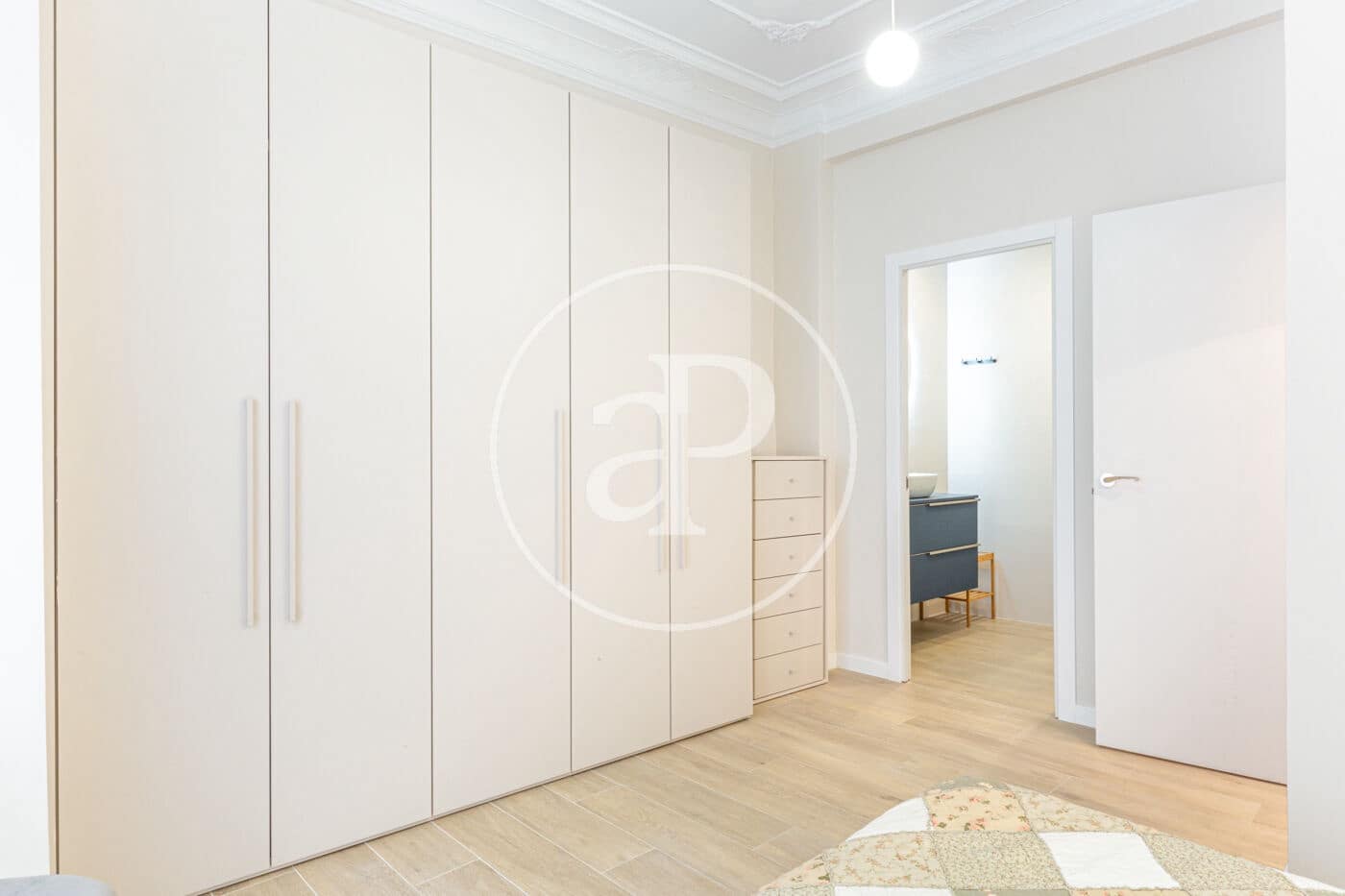 2 sovrum Lägenhet att hyra i Valencia stad - 2 600 € (Ref: 9204850)