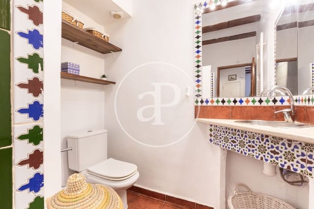 2 sovrum Lägenhet att hyra i El Carme, Valencia stad - 1 400 € (Ref: 9204853)