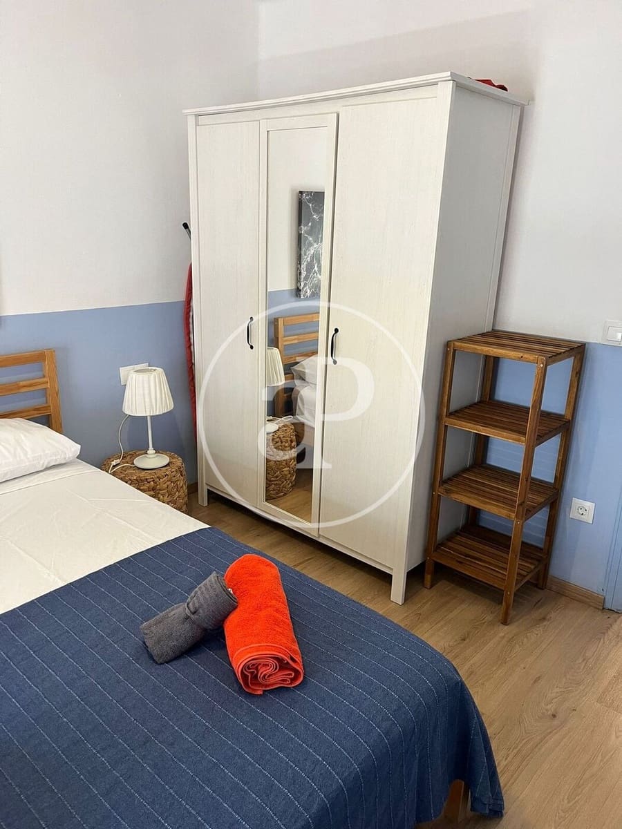 Apartamento de 2 habitaciones en València ciudad en alquiler - 1.350 € (Ref: 9206855)