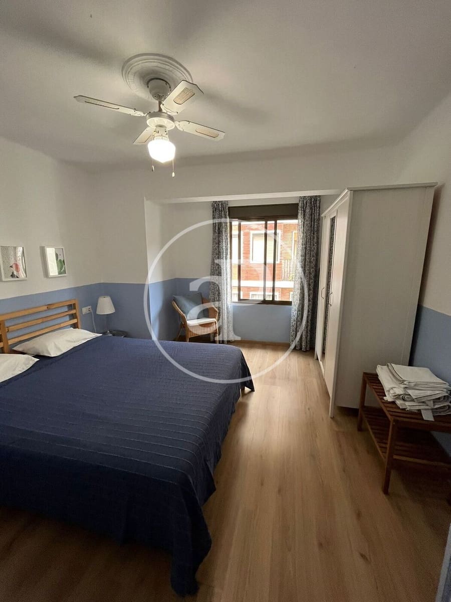 Apartamento de 2 habitaciones en València ciudad en alquiler - 1.350 € (Ref: 9206855)