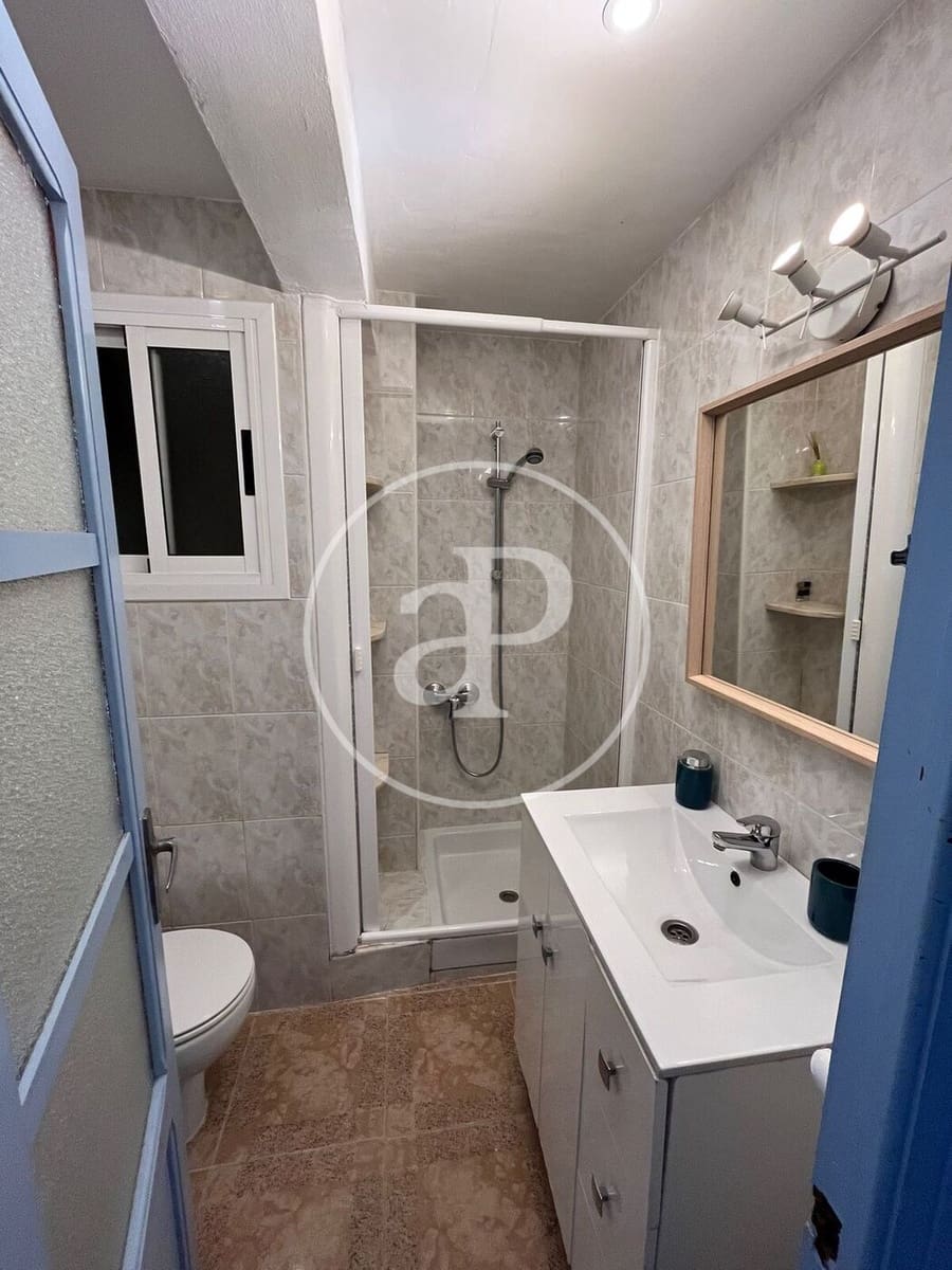 Apartamento de 2 habitaciones en València ciudad en alquiler - 1.350 € (Ref: 9206855)