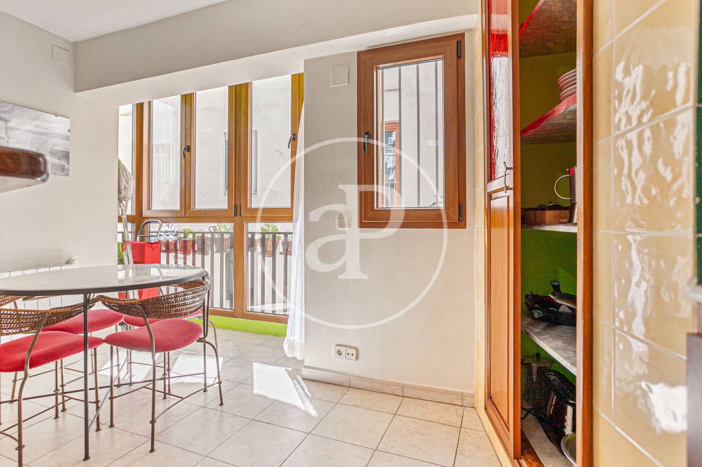 1 sypialnia Apartament do wynajęcia w Miasto Walencja - 1 200 € (Ref: 9206856)