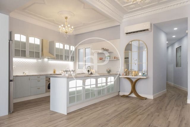 3 sovrum Lägenhet till salu i Russafa, Valencia stad - 840 000 € (Ref: 9206858)