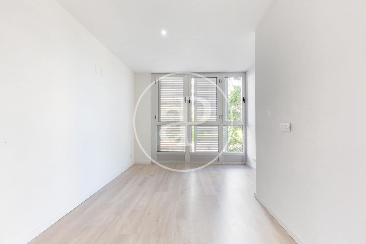 1 bedroom Apartment for sale in Valencia city with pool garage - € 350,000 (Ref: 9215418)