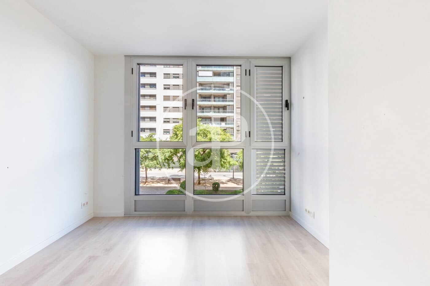 1 bedroom Apartment for sale in Valencia city with pool garage - € 350,000 (Ref: 9215418)