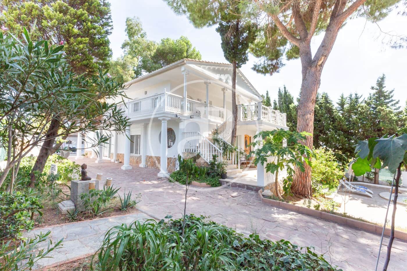 5 soverom Villa til salgs i Alginet med svømmebasseng - € 595 000 (Ref: 9215423)