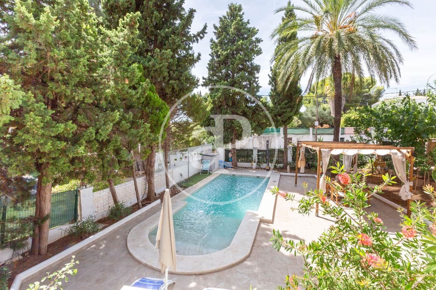 5 soverom Villa til salgs i Alginet med svømmebasseng - € 595 000 (Ref: 9215423)