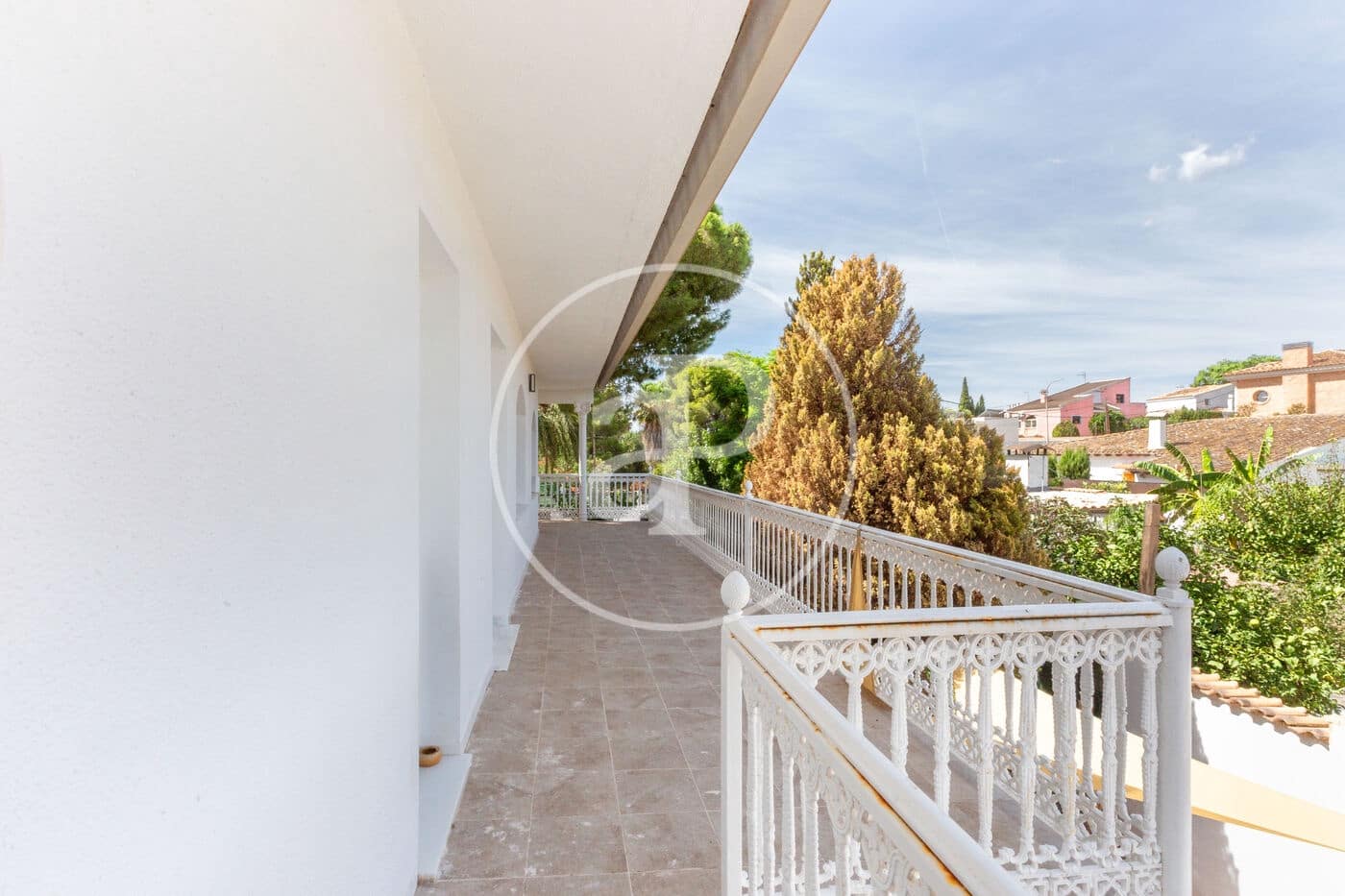 5 soverom Villa til salgs i Alginet med svømmebasseng - € 595 000 (Ref: 9215423)