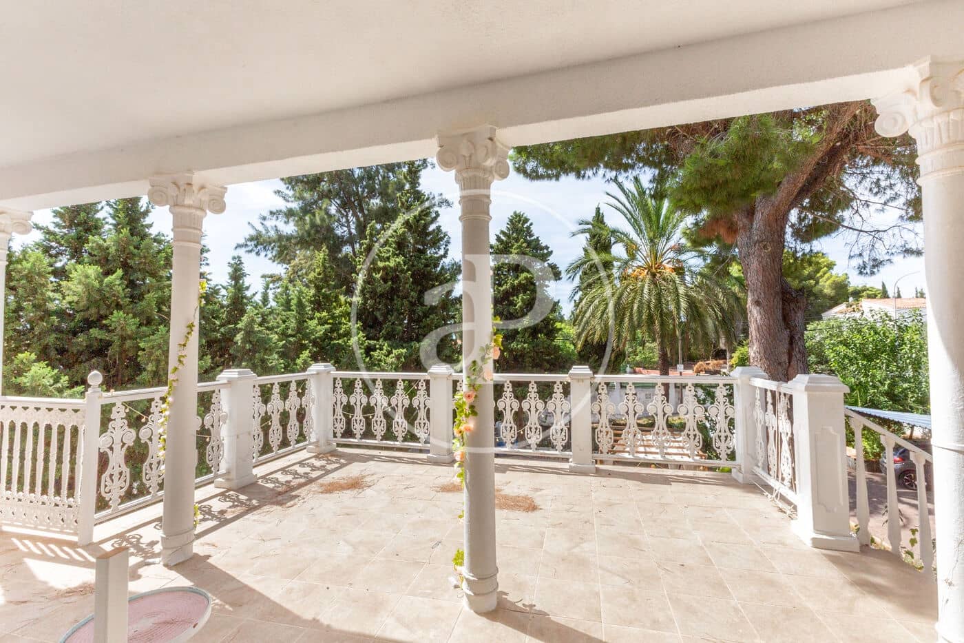 5 soverom Villa til salgs i Alginet med svømmebasseng - € 595 000 (Ref: 9215423)