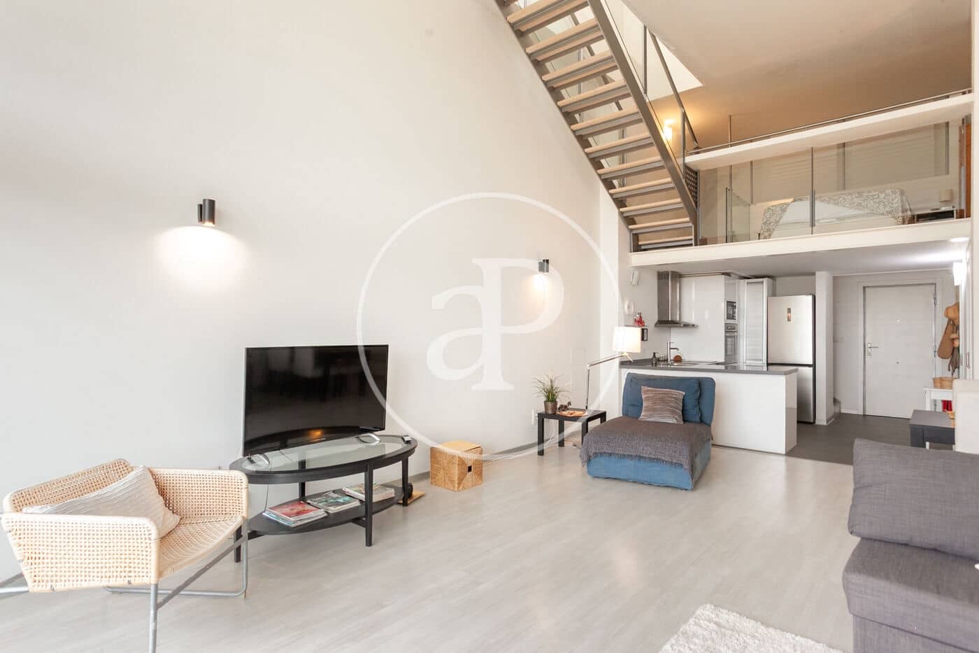 1 soverom Penthouse til leie i Valencia by - € 1 400 (Ref: 9215428)