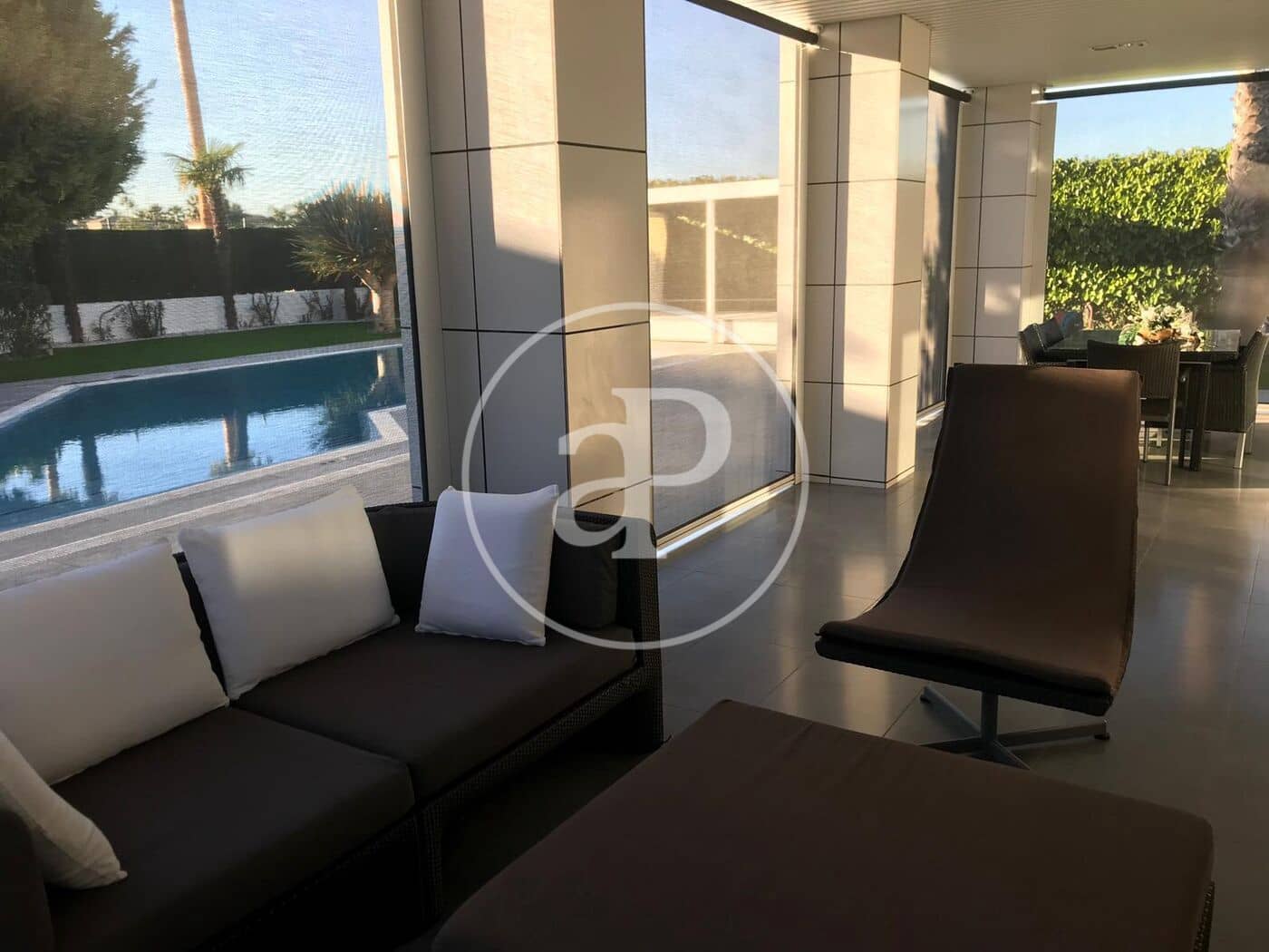 Chalet de 4 habitaciones en Bétera en alquiler con piscina - 6.000 € (Ref: 9217762)