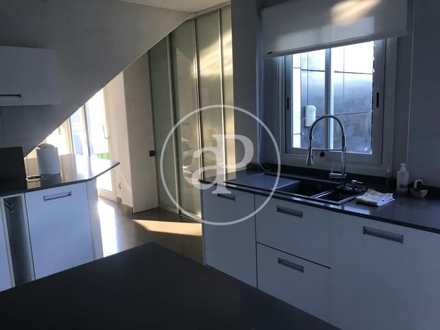 4 sypialnia Willa do wynajęcia w Bétera z basenem - 6 000 € (Ref: 9217762)