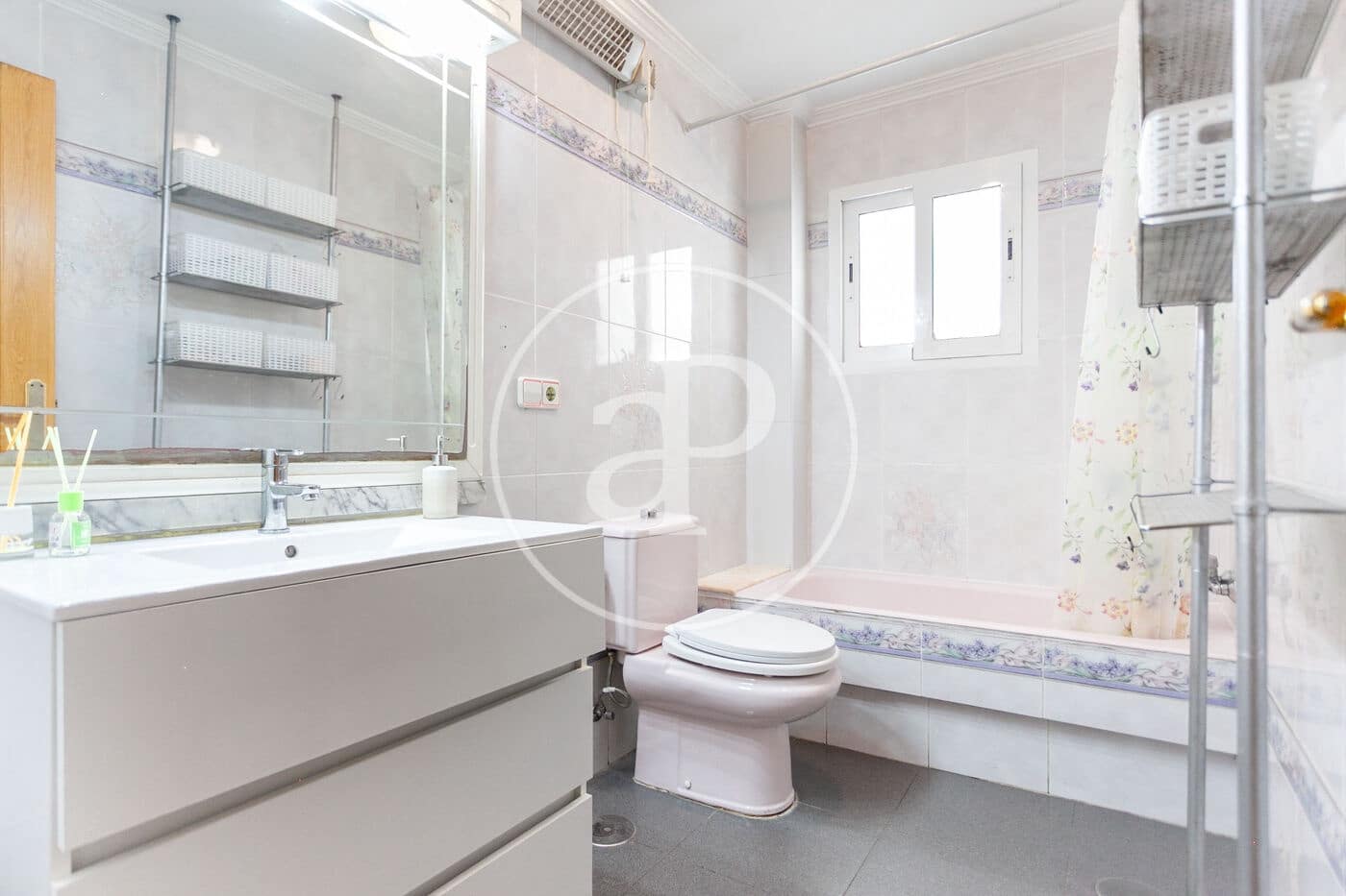 3 makuuhuone Huoneisto myytävänä paikassa El Campello - 199 990 € (Ref: 9217765)