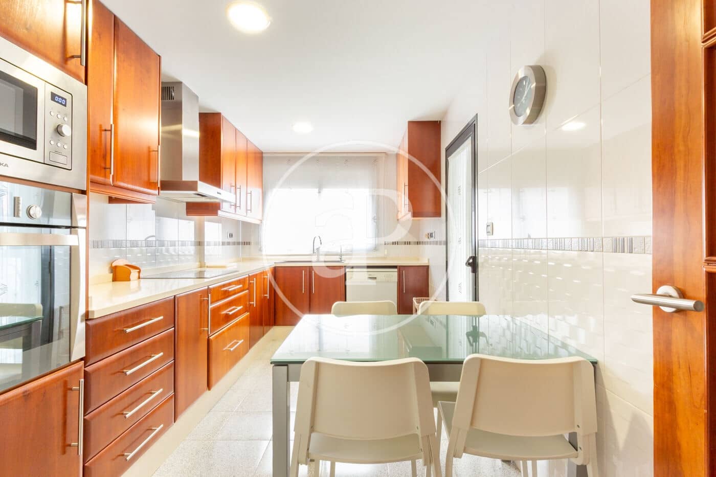 4 bedroom Apartment for rent in Burriana / Borriana - € 1,000 (Ref: 9220257)