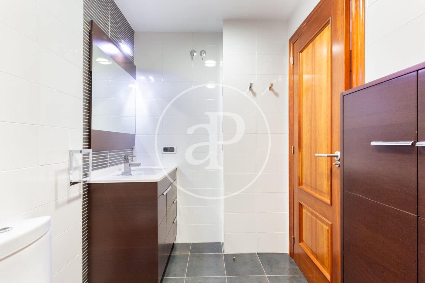 4 bedroom Apartment for rent in Burriana / Borriana - € 1,000 (Ref: 9220257)