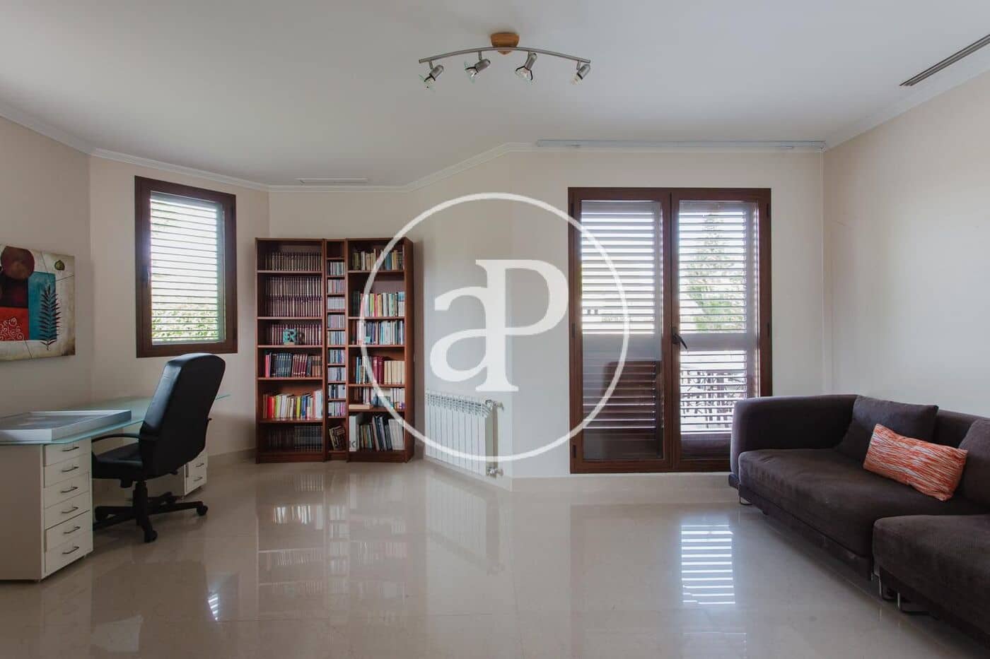 4 sypialnia Willa na sprzedaż w Betera z basenem - 850 000 € (Ref: 9220259)