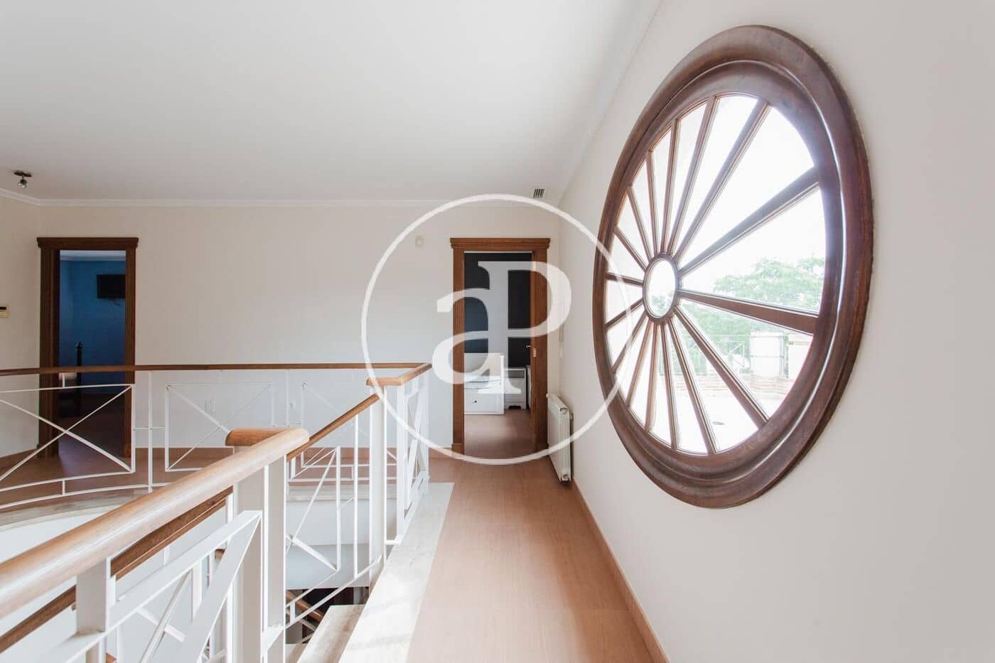 4 sypialnia Willa na sprzedaż w Betera z basenem - 850 000 € (Ref: 9220259)