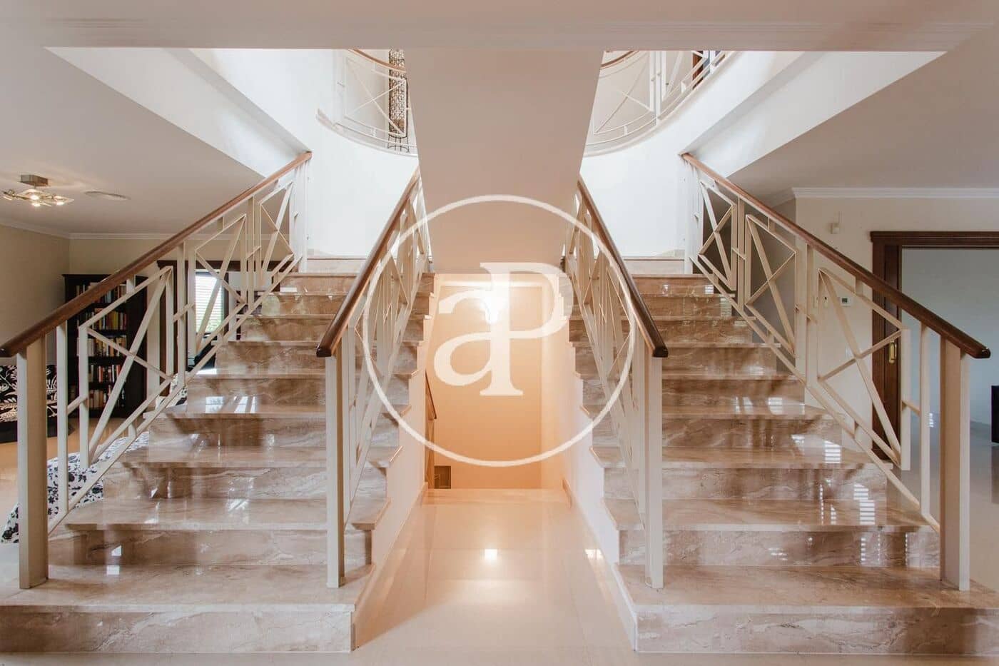 4 sypialnia Willa na sprzedaż w Betera z basenem - 850 000 € (Ref: 9220259)