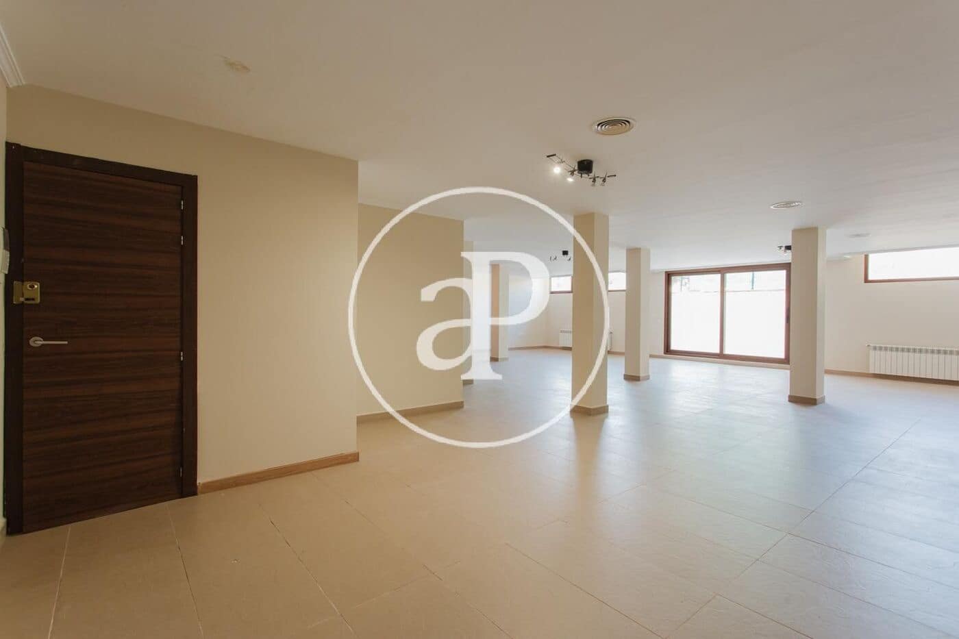 4 sypialnia Willa na sprzedaż w Betera z basenem - 850 000 € (Ref: 9220259)