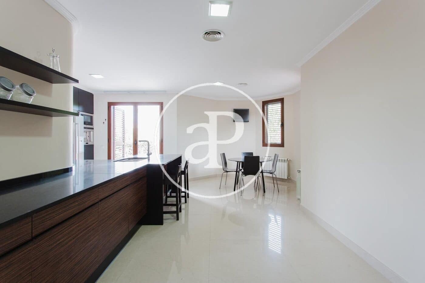 4 sypialnia Willa na sprzedaż w Betera z basenem - 850 000 € (Ref: 9220259)