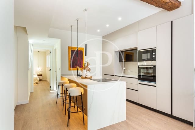 2 bedroom Penthouse for sale in Sant Francesc, Valencia city - € 795,000 (Ref: 9227064)