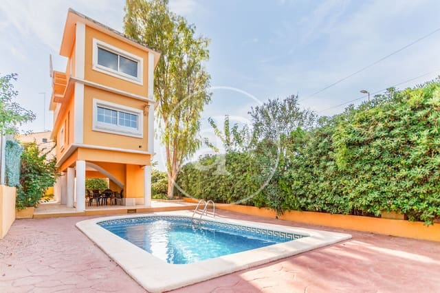 Chalet de 4 habitaciones en Moncada en venta con piscina garaje - 380.000 € (Ref: 9227067)