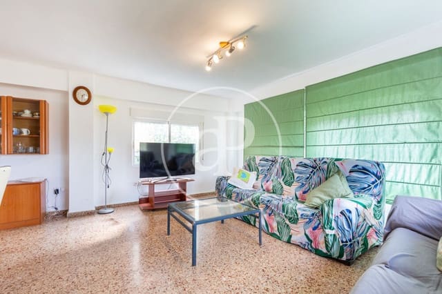 Chalet de 4 habitaciones en Moncada en venta con piscina garaje - 380.000 € (Ref: 9227067)