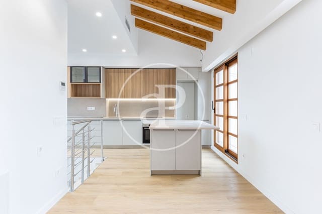 2 slaapkamer Penthouse te koop in El Carme, Valencia stad - € 675.000 (Ref: 9228877)