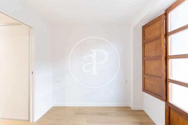 2 slaapkamer Penthouse te koop in El Carme, Valencia stad - € 675.000 (Ref: 9228877)