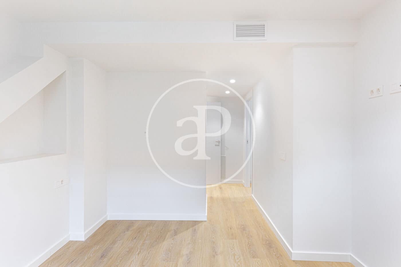 2 soveværelse Penthouse til salg i Valencia by - € 675.000 (Ref: 9228877)