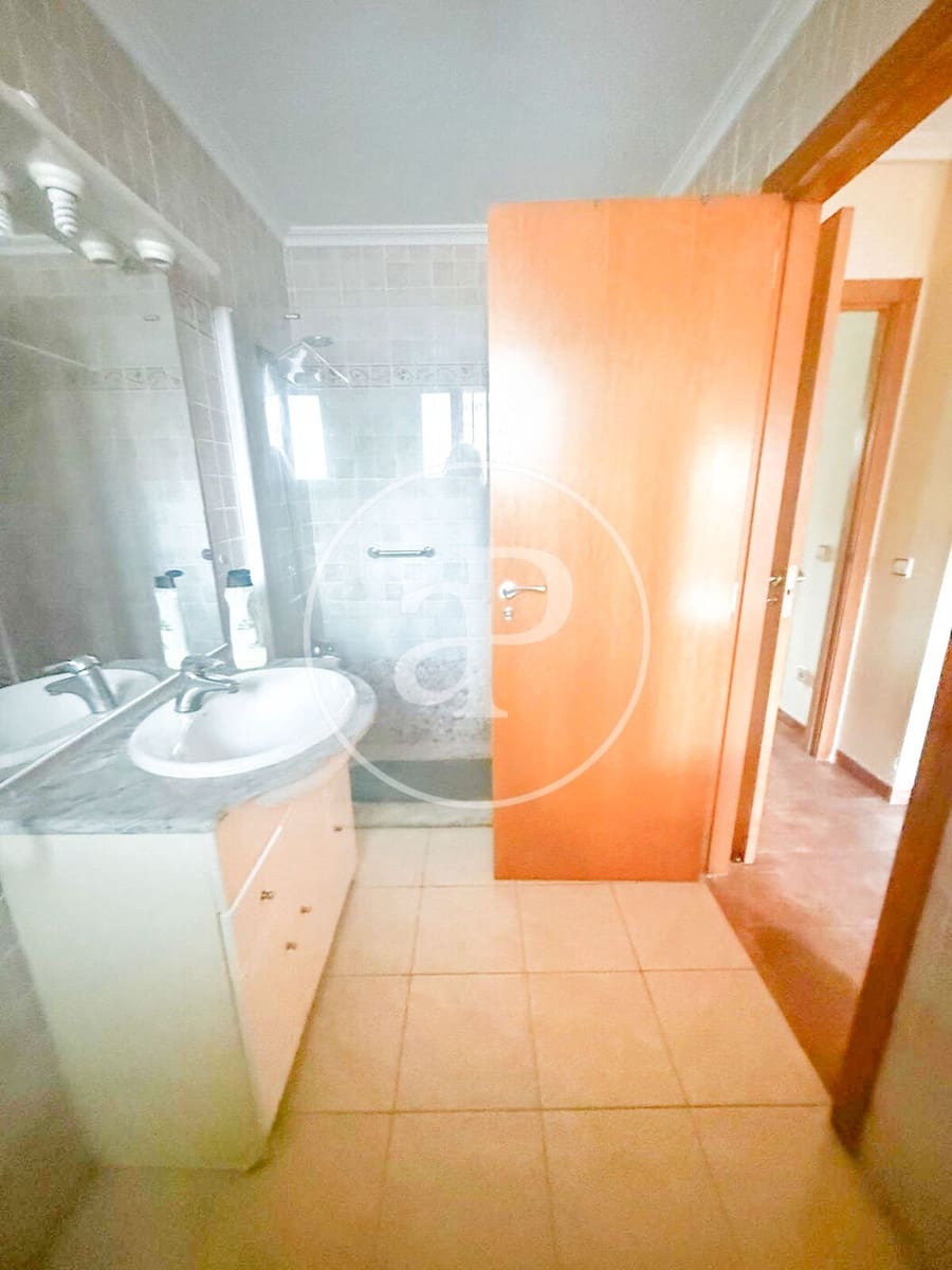 5 makuuhuone Huvila myytävänä paikassa Riba-roja de Turia - 345 000 € (Ref: 9228878)